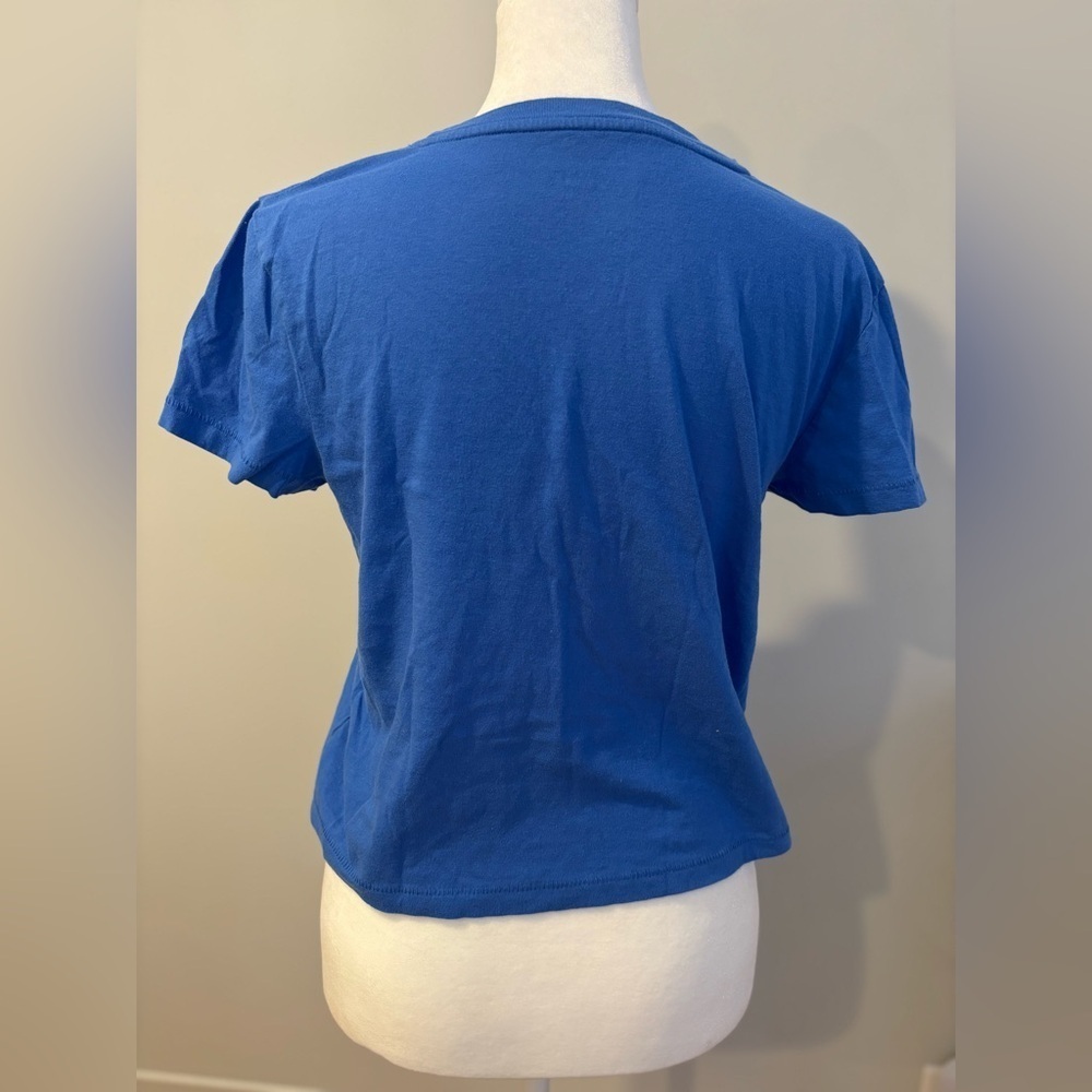 Universal Thread Blue Women’s Short Sleeve Tee S - Picture 6 of 6